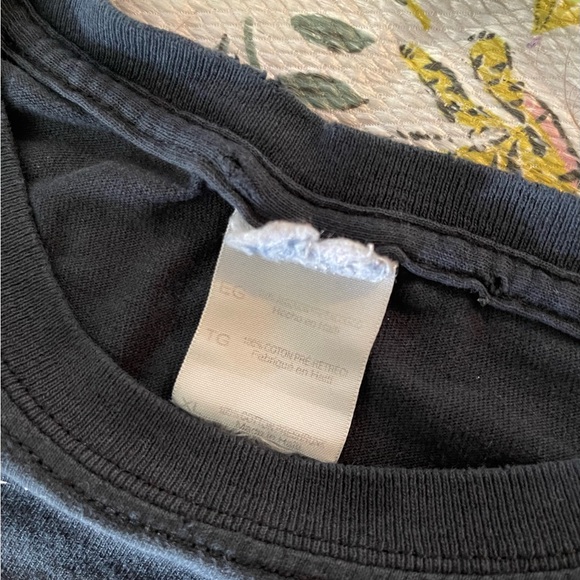 Cold War T-Shirt - Picture 5 of 5